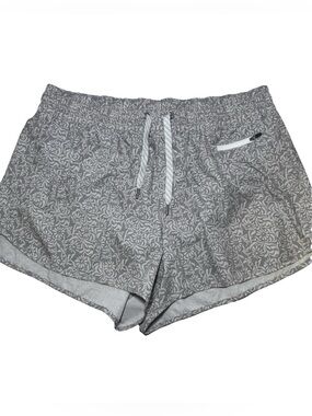 Vuori Gray Floral Clementine 2.0 Women's Activewear Shorts Gym Size X-Large